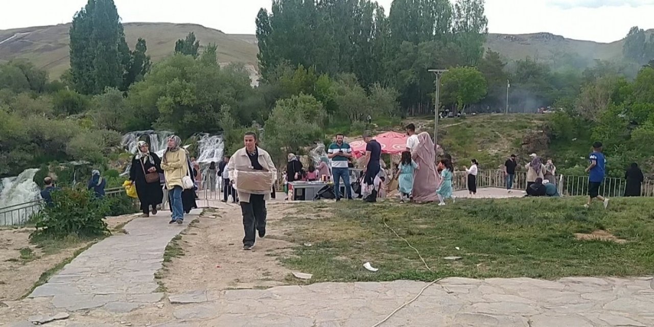 Muradiye’de Dünya Kahvaltı Günü etkinliği