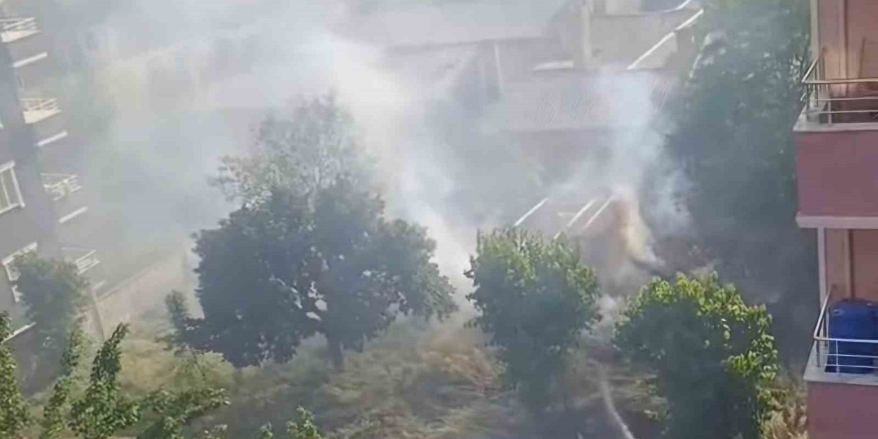 Kurtalan'da gecekondu yangını