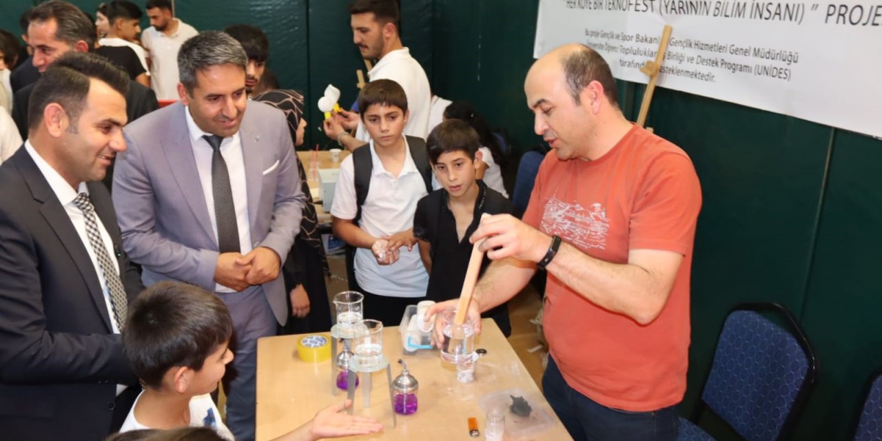 Derecik’te "Stem & Makers Expo Bilim Şenliği" yapıldı