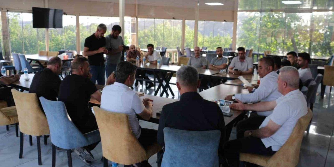 Şırnak’ta sağlık çalışanlarının sorunları masaya yatırıldı