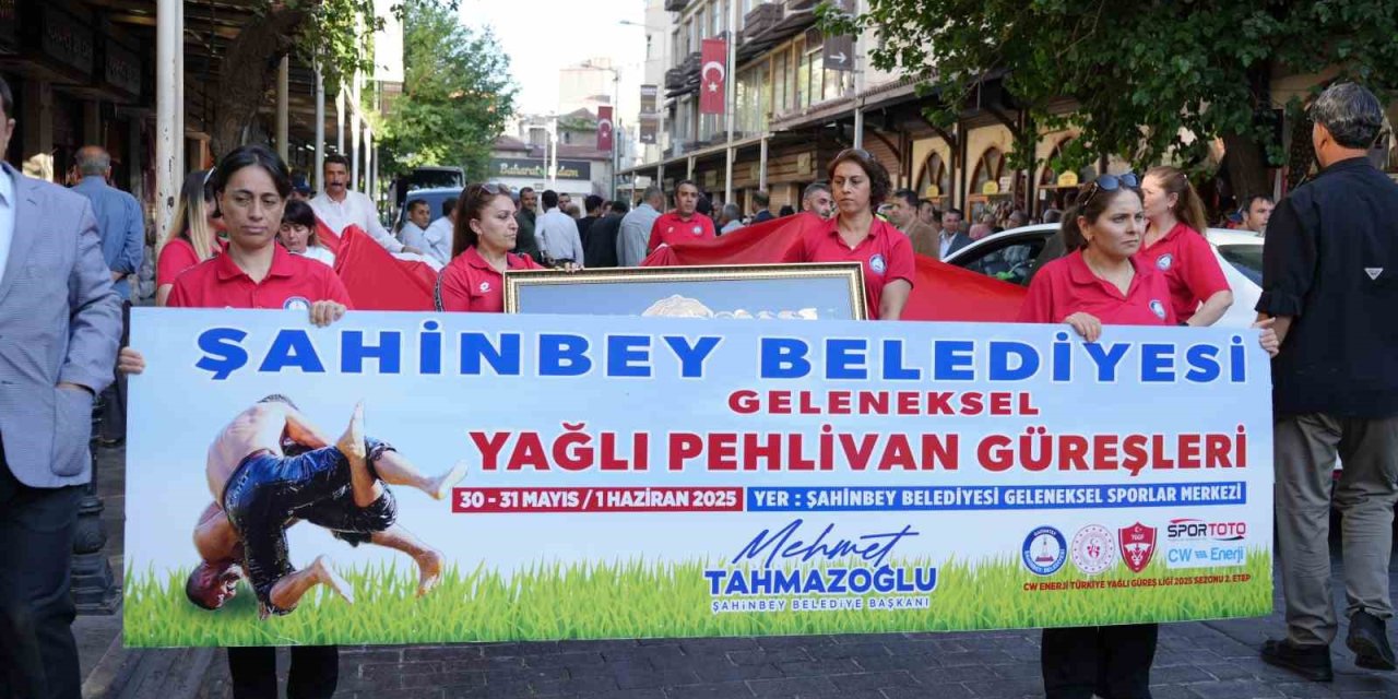 Geleneksel yağlı güreş müsabakaları Gaziantep’te start verdi