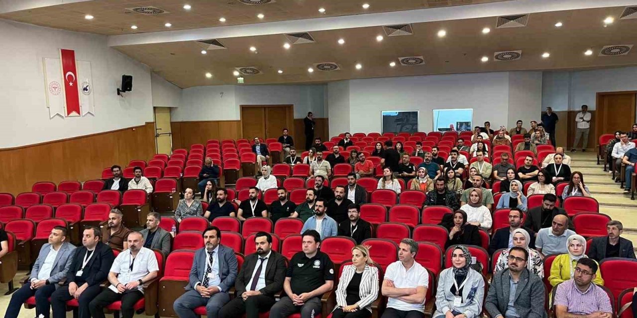 Van’da "Beyin Ölümü Tanısı ve Donör Bakımı" konulu sempozyum ilgi gördü