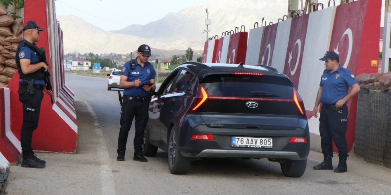 Doğubayazıt’ta bayram öncesi trafik denetimi yapıldı