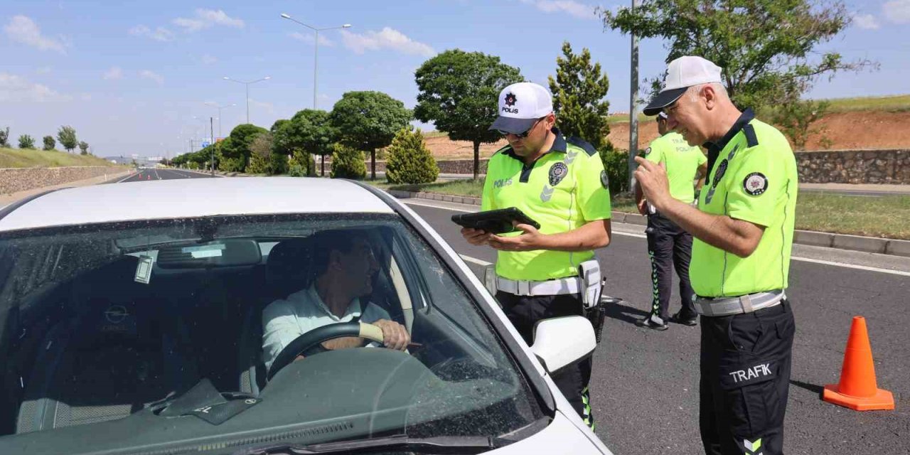 Bayram öncesi dron destekli trafik denetimi