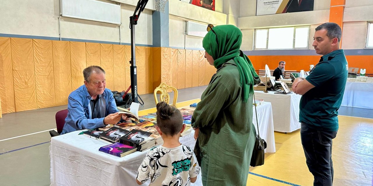 Yüksekova’da 3 günlük kitap etkinliği başladı