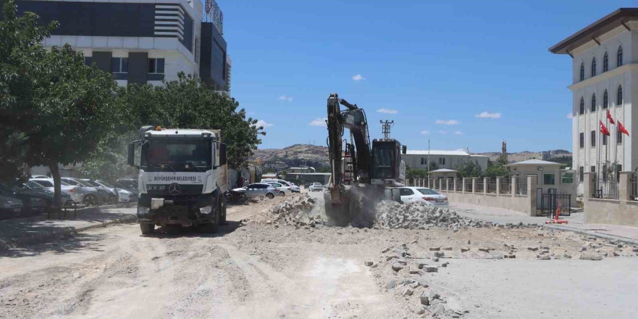 Şanlıurfa'ya yeni bulvar kazandırılıyor