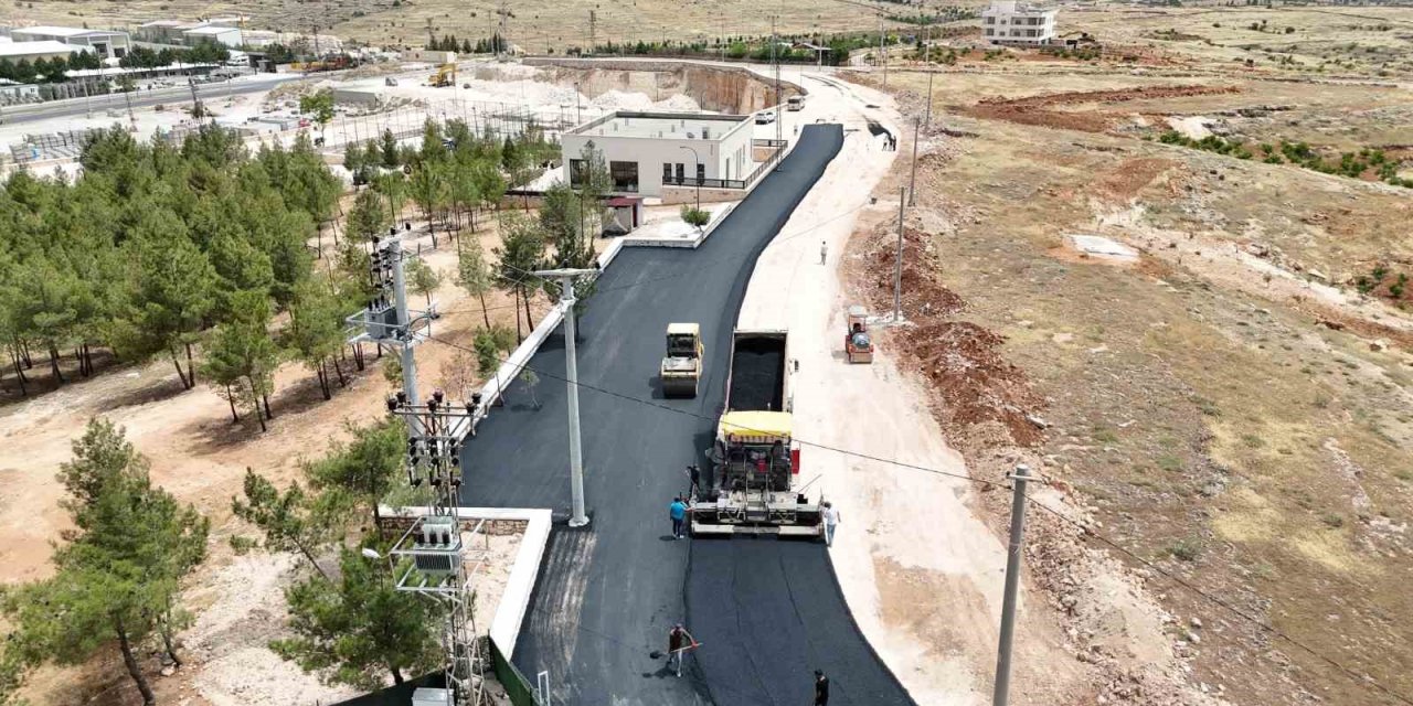Mardin'de asfaltlama çalışmaları
