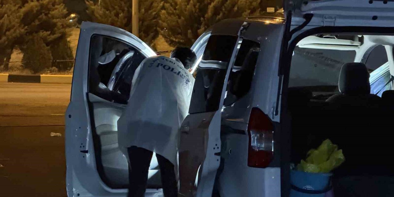 Diyarbakır’da 2 grup arasında silahlı kavga: 3 yaralı
