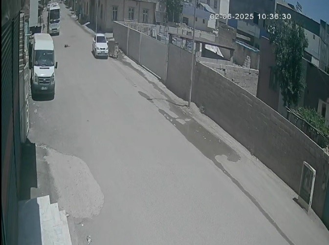 Küçük çocuğa çarpan sürücü olay yerinden kaçtı