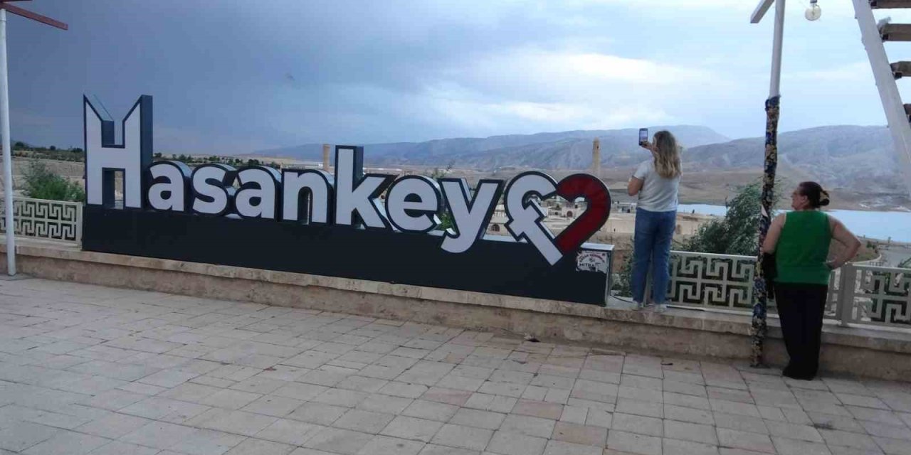 Hasankeyf, yerli ve yabancı turistleri ağırlamaya hazırlanıyor