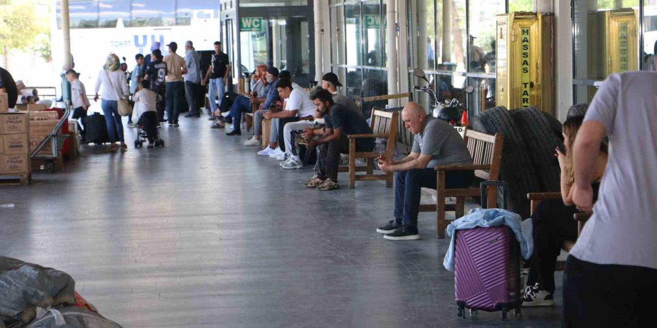 Diyarbakır otogarında bayram sessizliği hakim