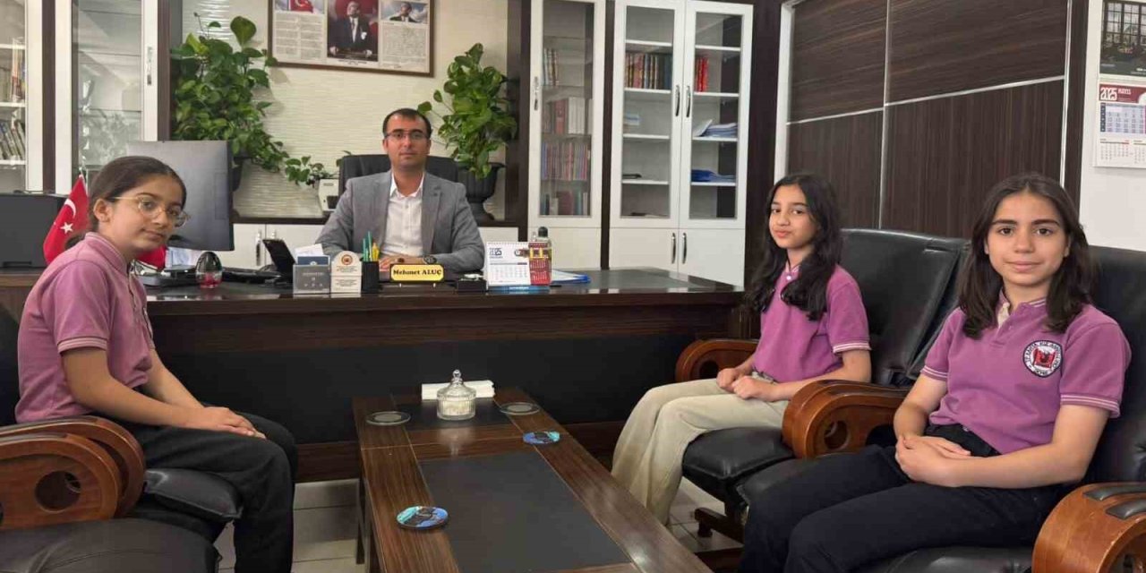 Adıyaman'da dört öğrenci 500 tam puanla Türkiye birincisi oldu