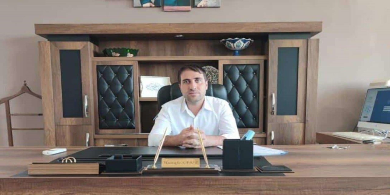 Bursluluk sınavını kazanan 33 öğrenci tebrik edildi
