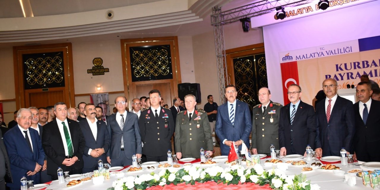Malatya’da Resmi Bayramlaşma töreni gerçekleştirildi
