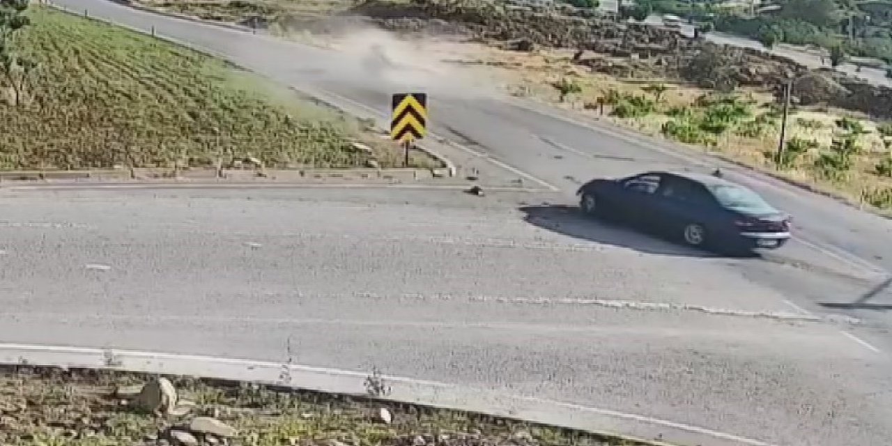 Antep'te kırmızı ışık ihlali kazaya neden oldu, 5 kişi yaralandı