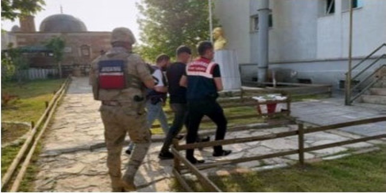 Gürpınar'da av tüfeği ile geyik avına 20 bin lira para cezası