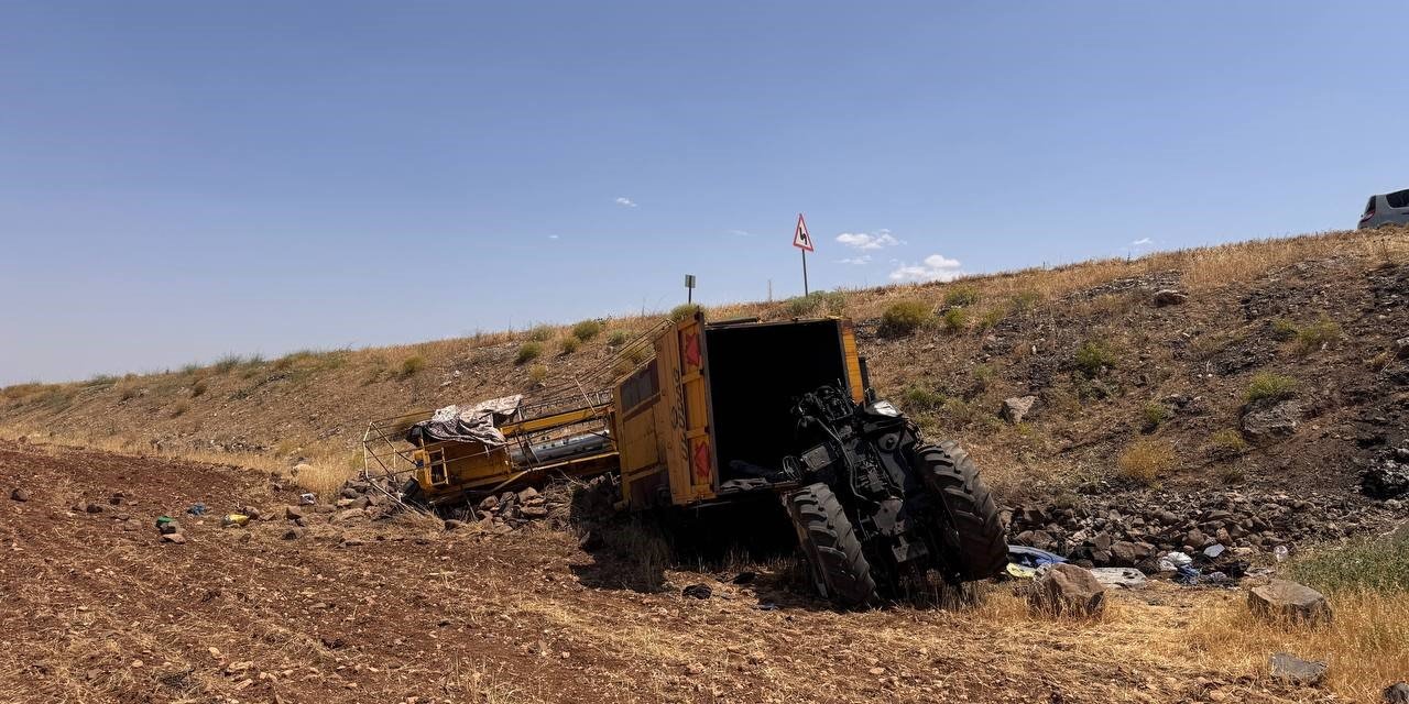 Şanlıurfa’da traktör devrildi