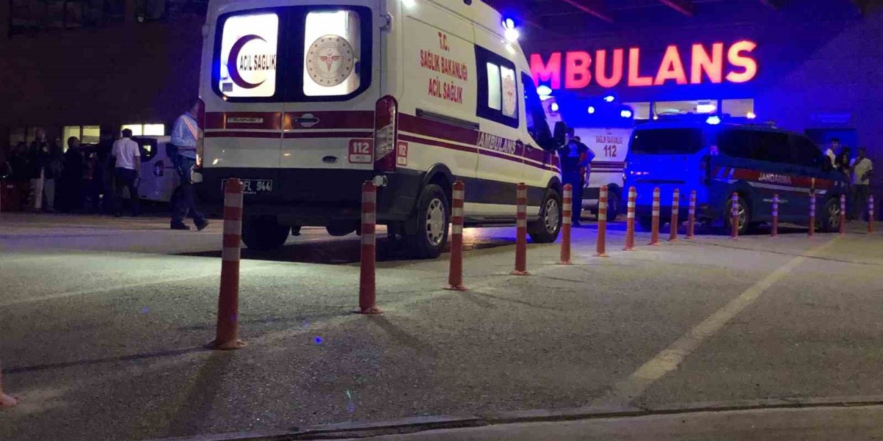 Elazığ’da baraj gölüne giren çocuk boğuldu