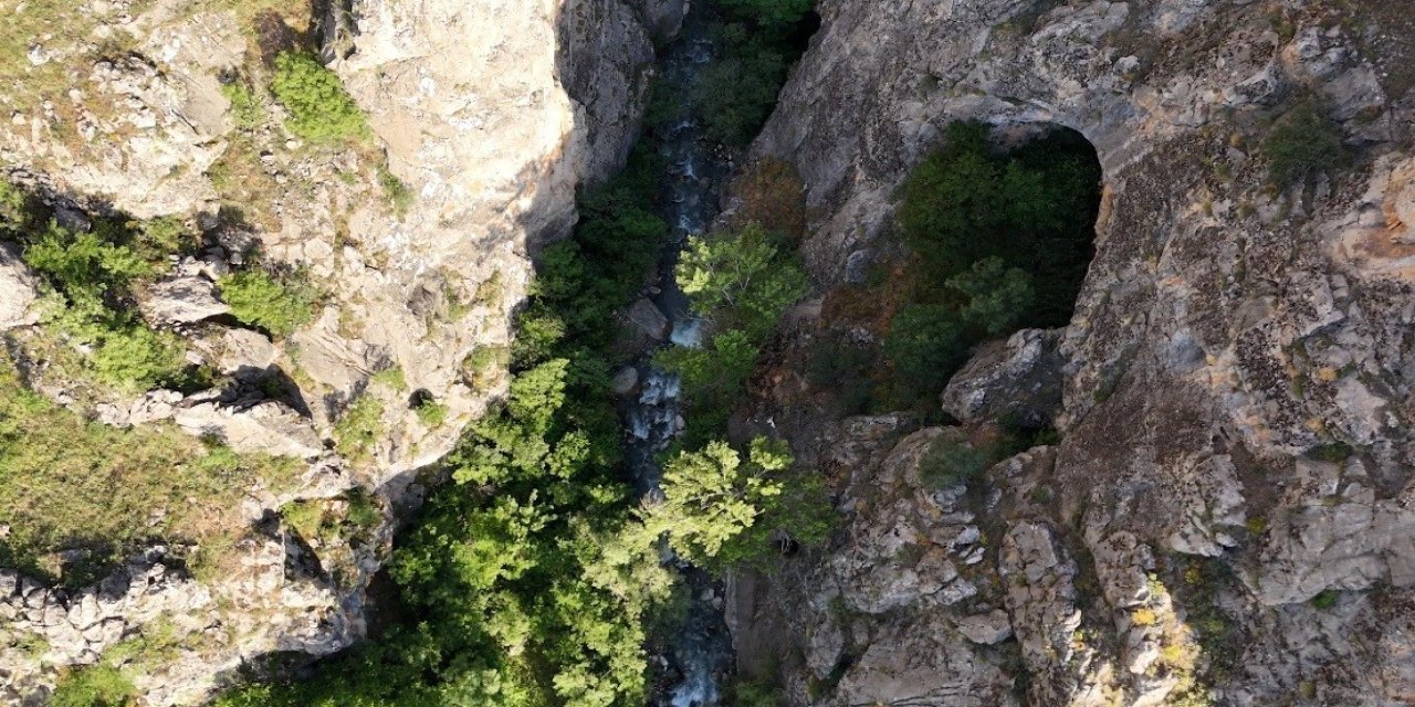 Tarihin ve doğanın kucağında: Irınkara Mağarası