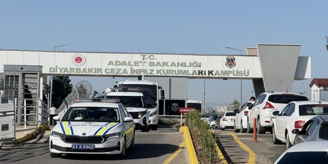 Evde ölü bulunan kadının erkek arkadaşı tutuklandı