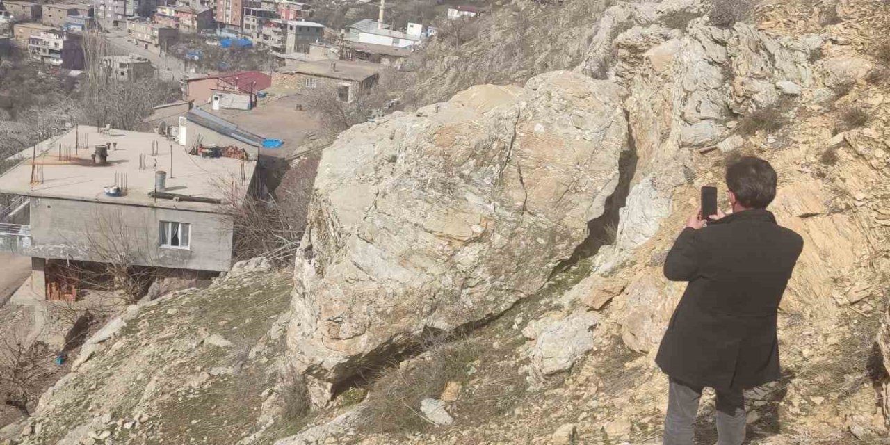 Uludere'de kaya düşme korkusu sona eriyor