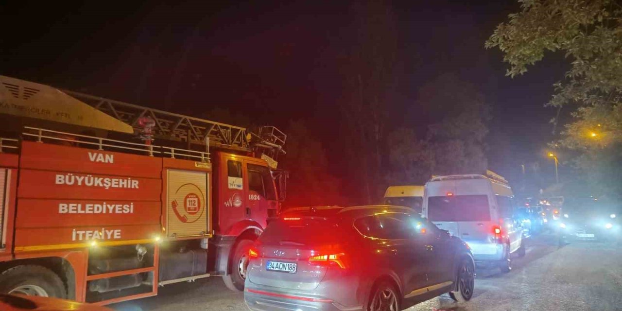 Bahçesaray’da çaya düşen kız çocuğu yaşamını yitirdi