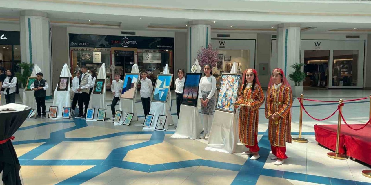 Öğrencilerin göznuru emekleri sergilendi