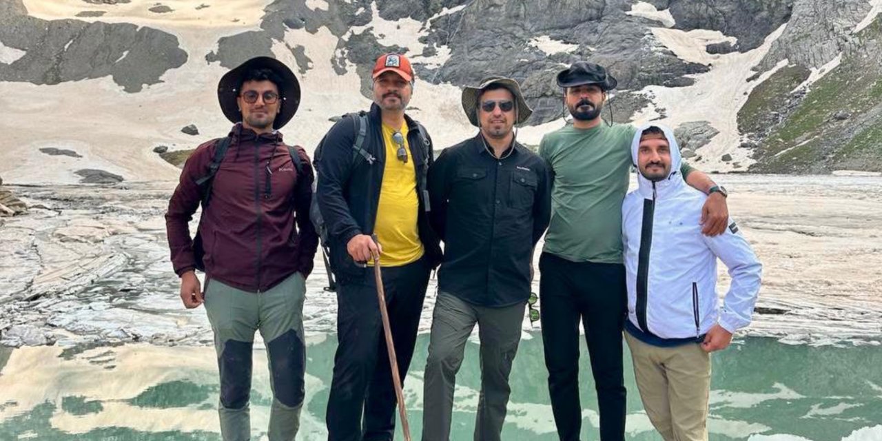 Şırnak ve Yüksekova’dan 43 kişilik grup Cilo Sat Gölleri’ni ziyaret etti