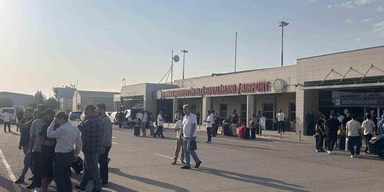 Irak’a giden uçaklar Şırnak’a indi