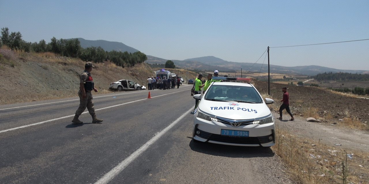 Kilis-Hatay  yolunda çift taraflı kaza