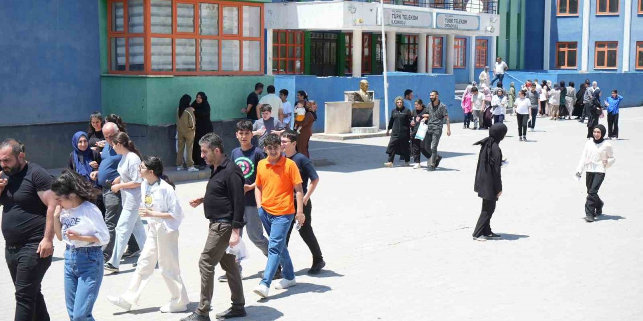 Muş’ta 5 bin 778 öğrenci LGS’ye girdi