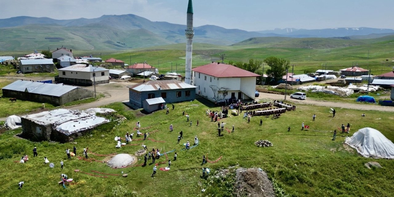 Ağrı'da köy çocuklarının hayali gerçek oldu