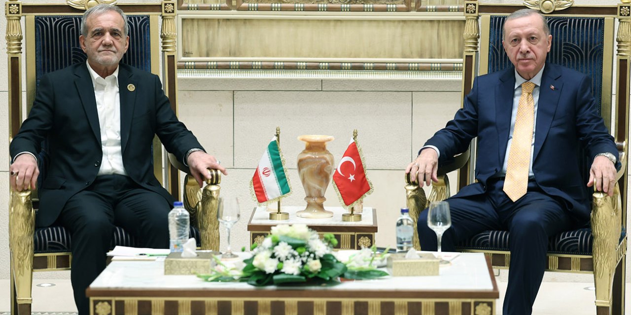 Erdoğan, İran Cumhurbaşkanı Pezeşkiyan ile görüştü