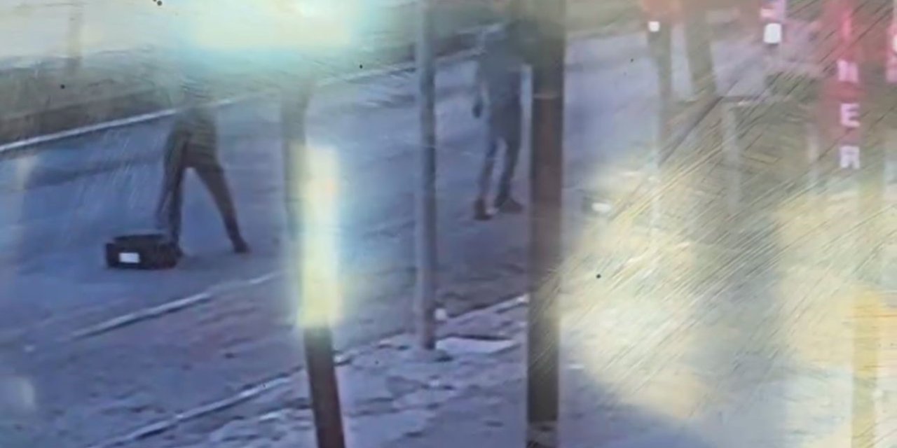 Siverek’te kamyonetten düşen tekerlekler çalındı
