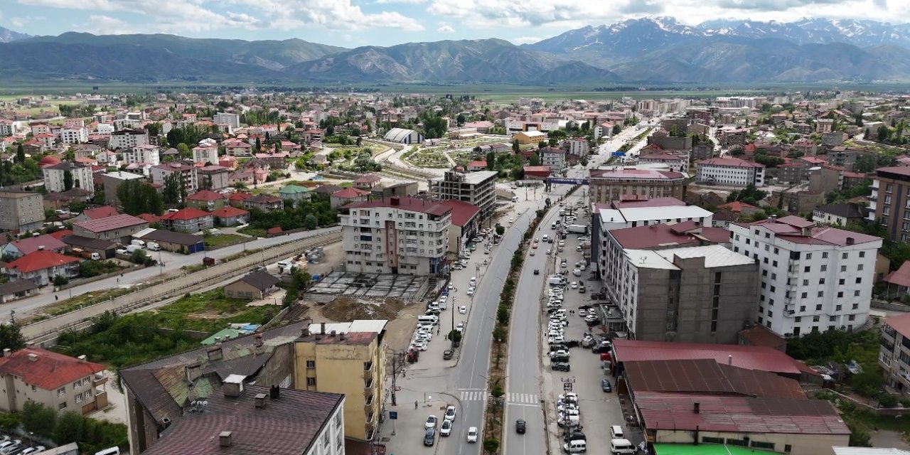Yüksekova Müftülüğü 7 yılda bin 600 çiftin nikâhını kıydı