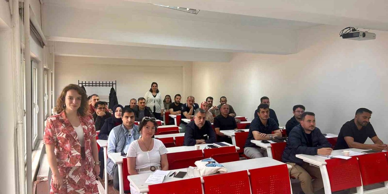 Atasem’de bilirkişilik temel eğitimleri başladı
