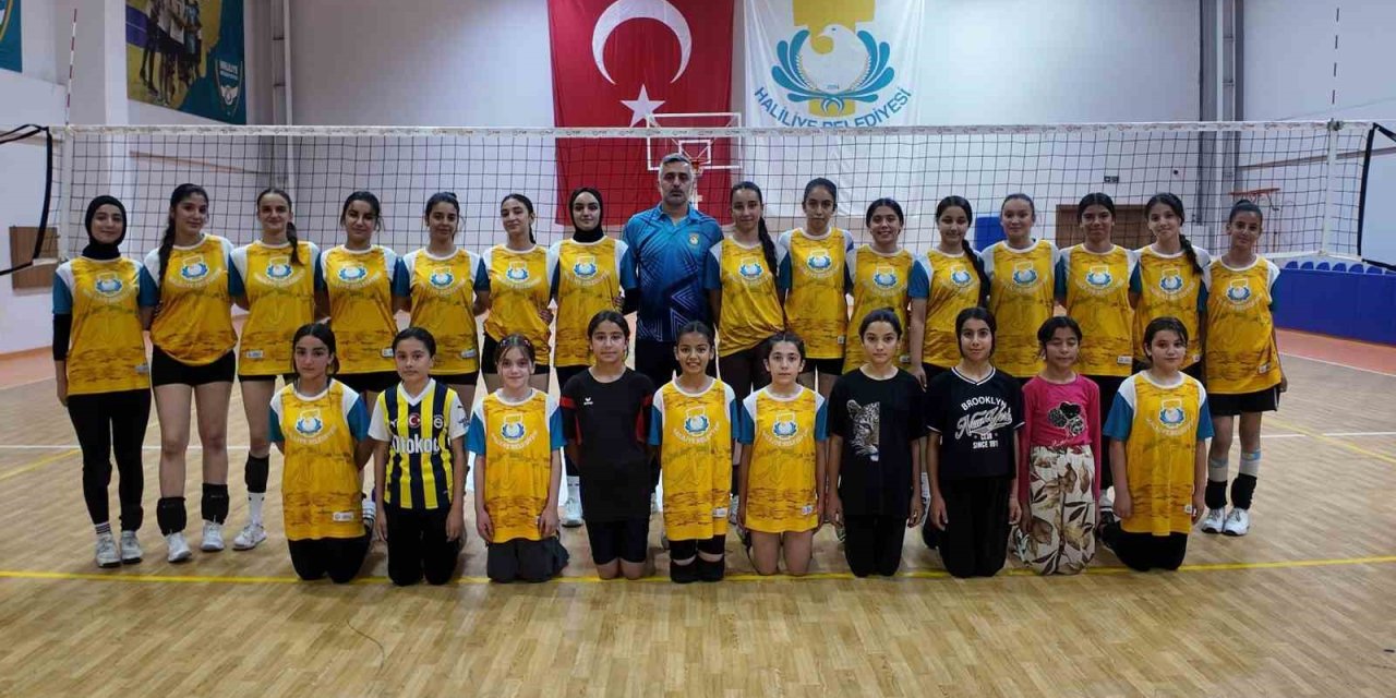 Haliliye Belediyesi salon sporlarıyla gençleri geleceğe hazırlıyor