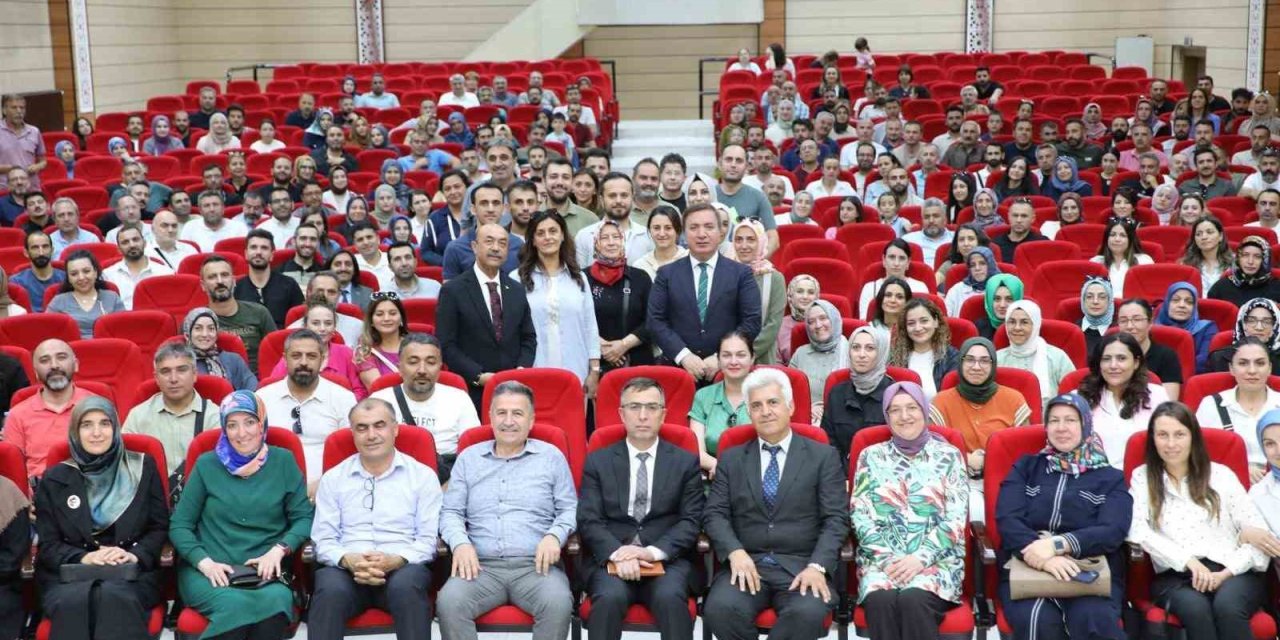 Vali Aydoğdu, meslek dersleri öğretmenleriyle buluştu