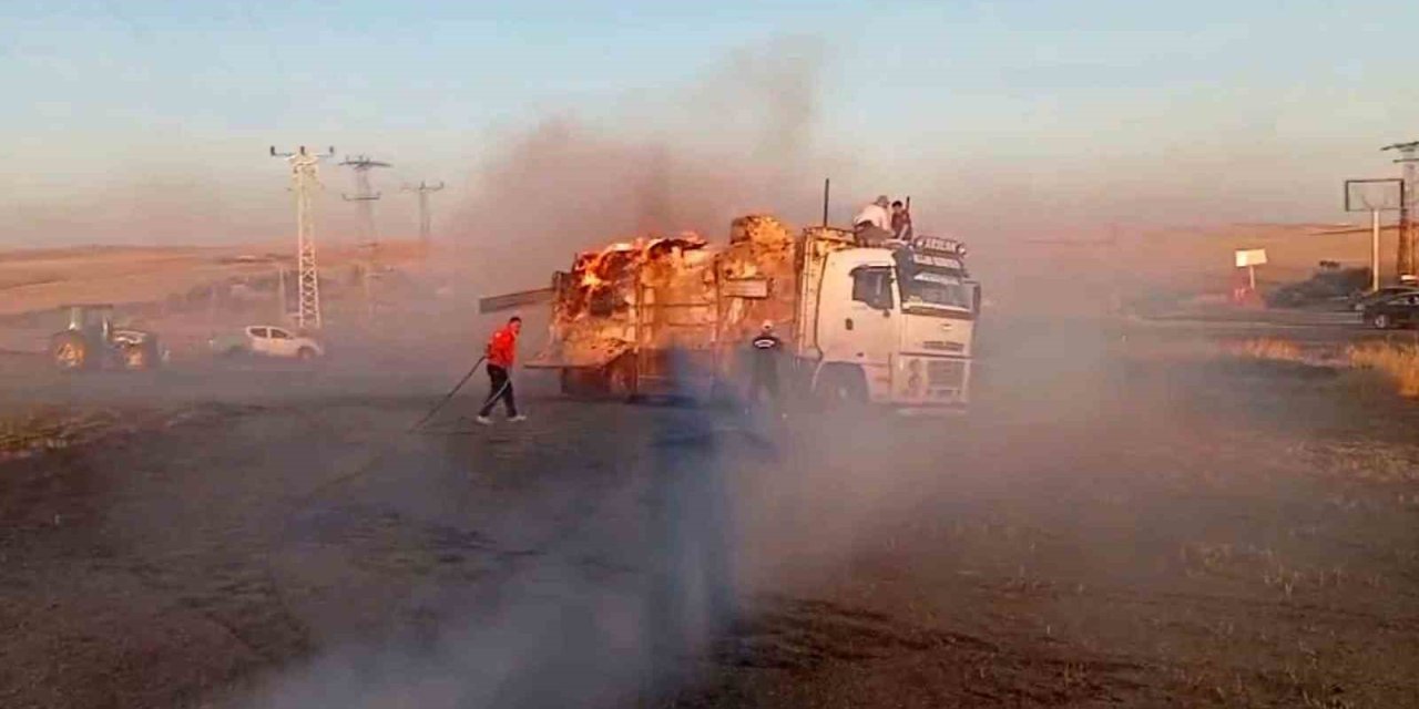 Alev alan kamyon, akaryakıt istasyonuna girdi