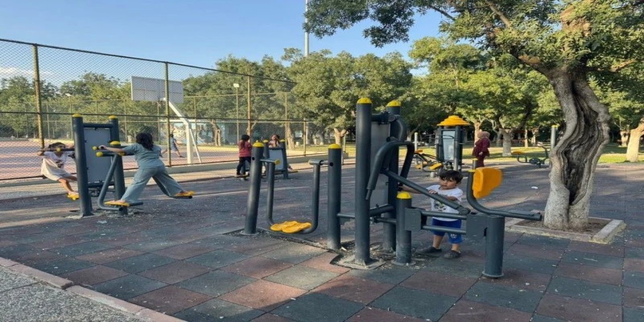 7 yaşındaki çocuk, parmağını spor aletine sıkıştırdı