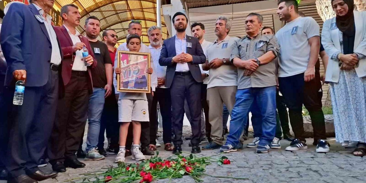 Silvan Muhtarlar Derneği Başkanı  Ateş vurulduğu yerde anıldı