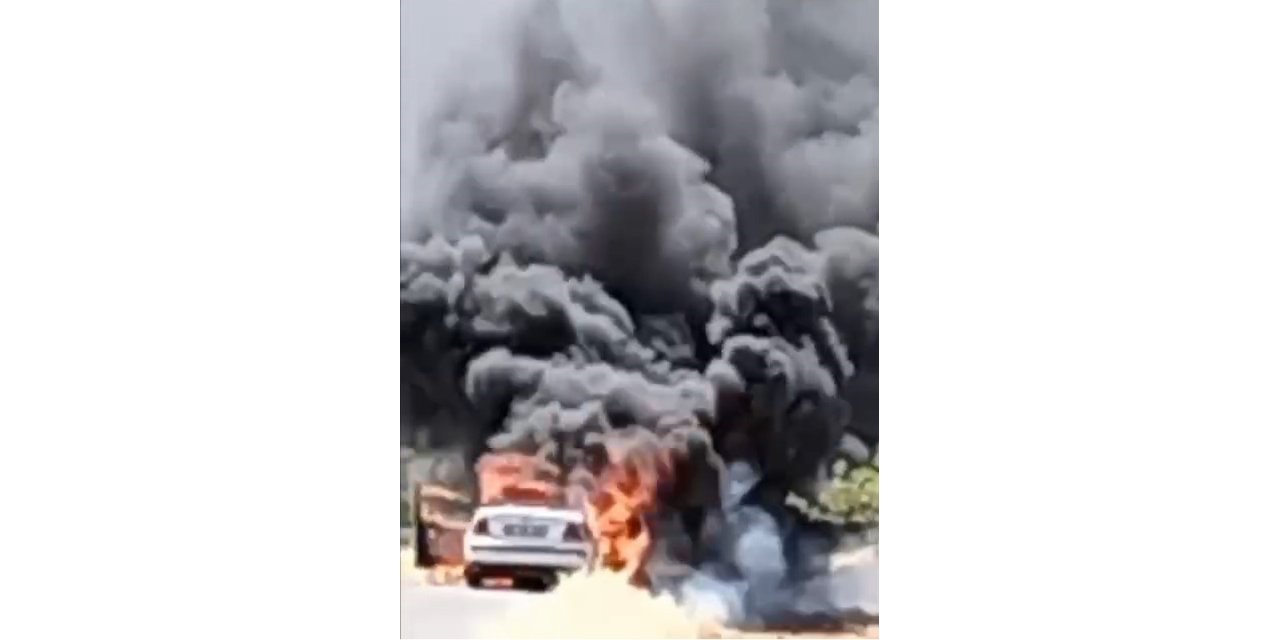 Gaziantep’te bir otomobil alev aldı