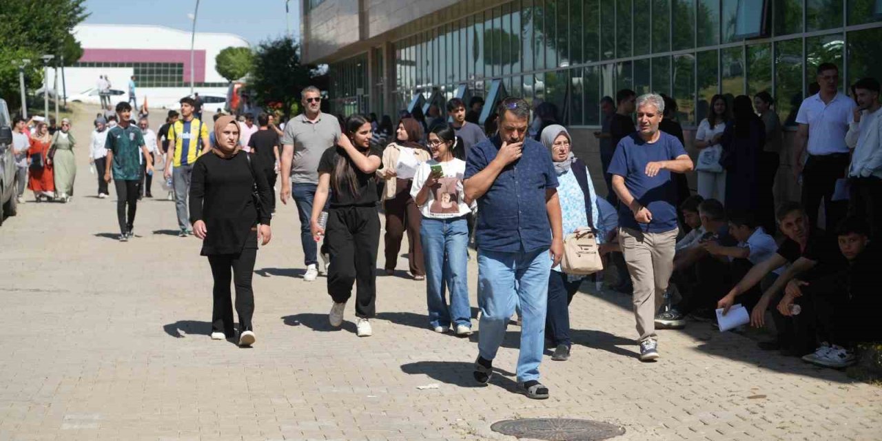 Muş’ta AYT heyecanı