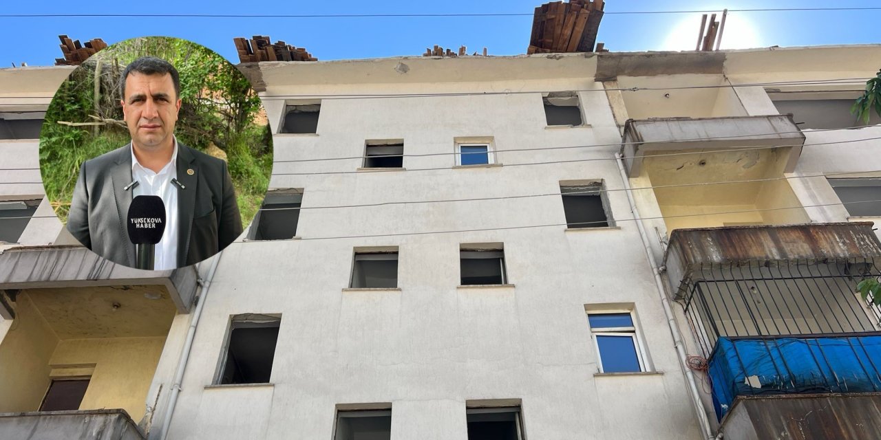 Şemdinli’de yıkım kararı alınan eski binanın yerine park yapılacak