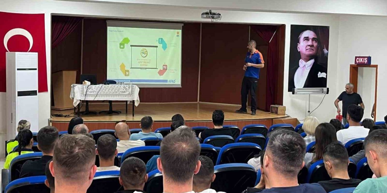 Tunceli’de kamu personeline yönelik eğitim