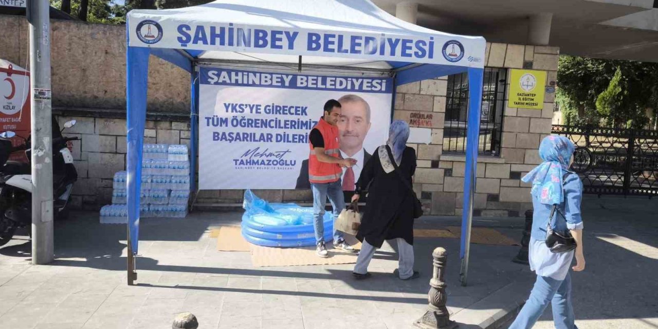 Şahinbey Belediyesi'nden öğrencilere destek