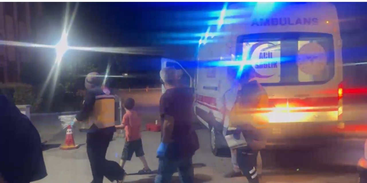 Adıyaman'da otomobil şarampole yuvarlandı: 4 yaralı