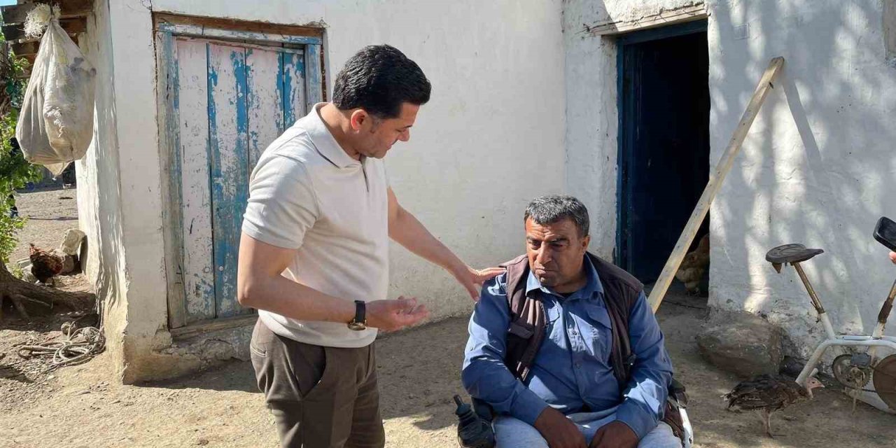 Kars MHP’den ihtiyaç sahibi aileye destek