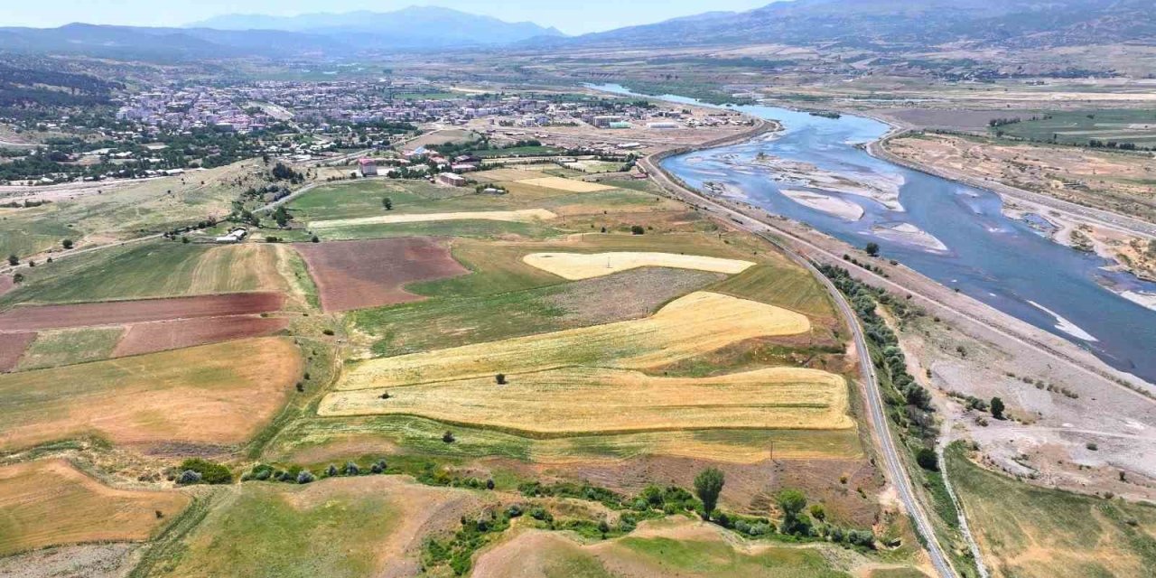 Bingöl’de 182 bin dekar alan su ile buluşacak