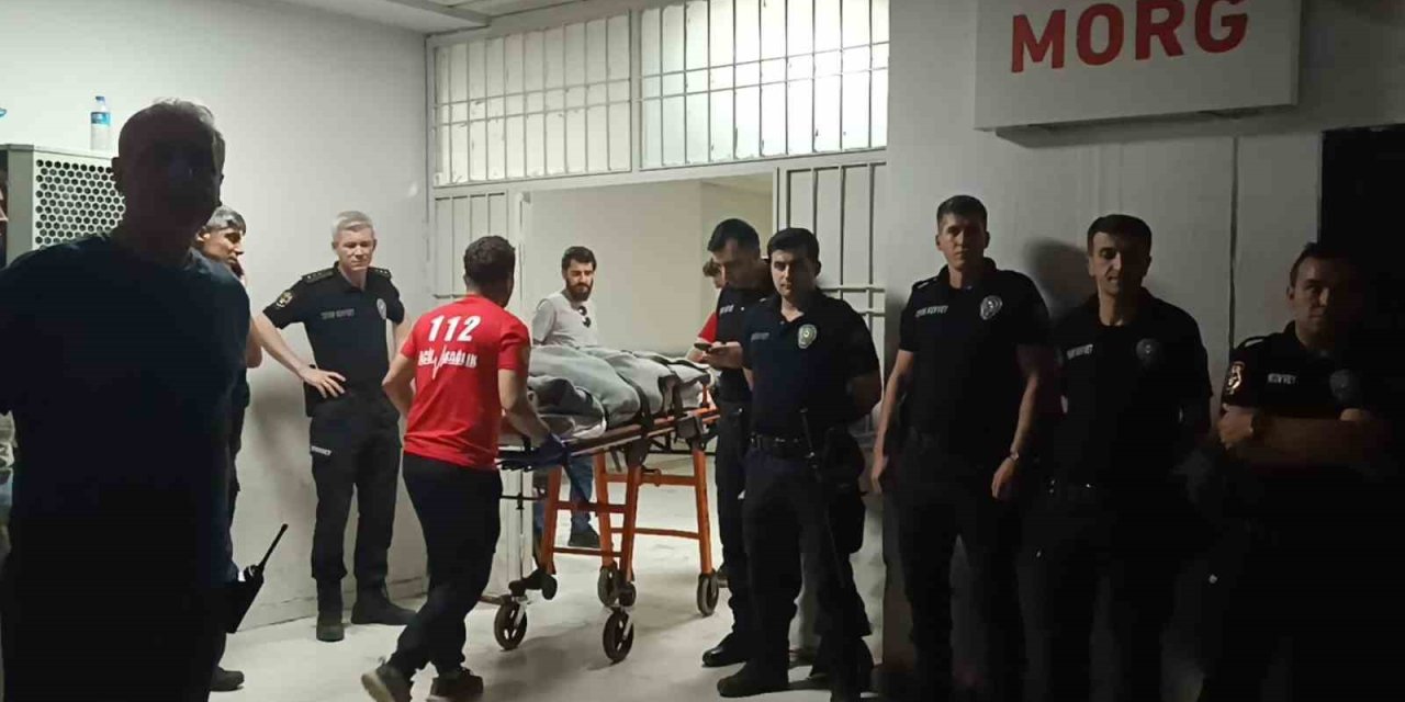 Kazada ölen 5 kişinin cenazesi otopsi sonrası memleketlerine gönderilecek